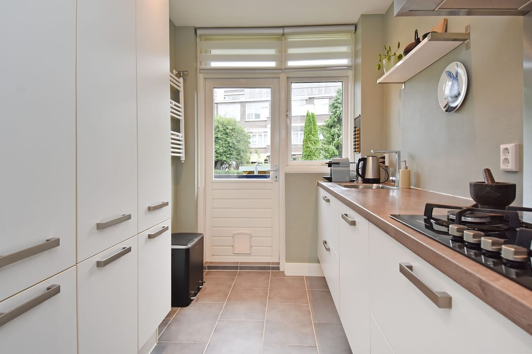 Photo 11 of van Zegwaardstraat 264