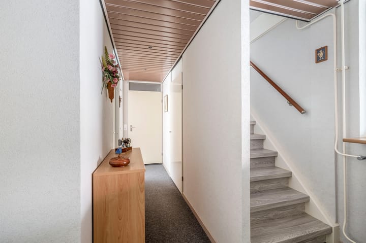 Photo 12 of Schrijnwerker 19