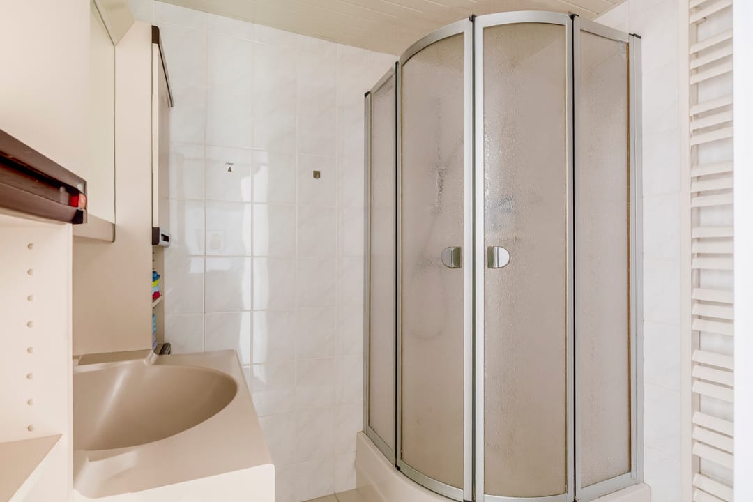 Foto 16 van Schrijnwerker 19