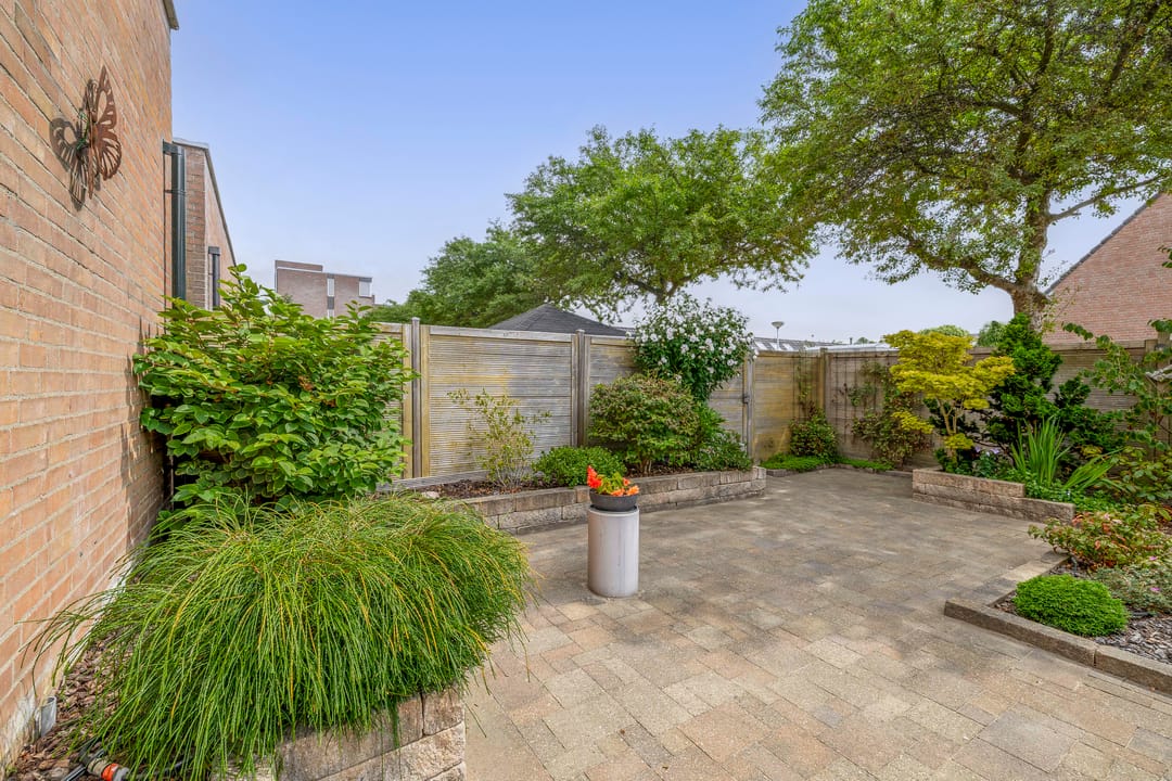 Foto 23 van Schrijnwerker 19