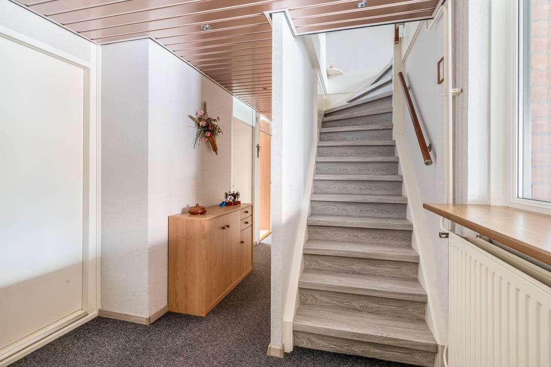 Foto 32 van Schrijnwerker 19