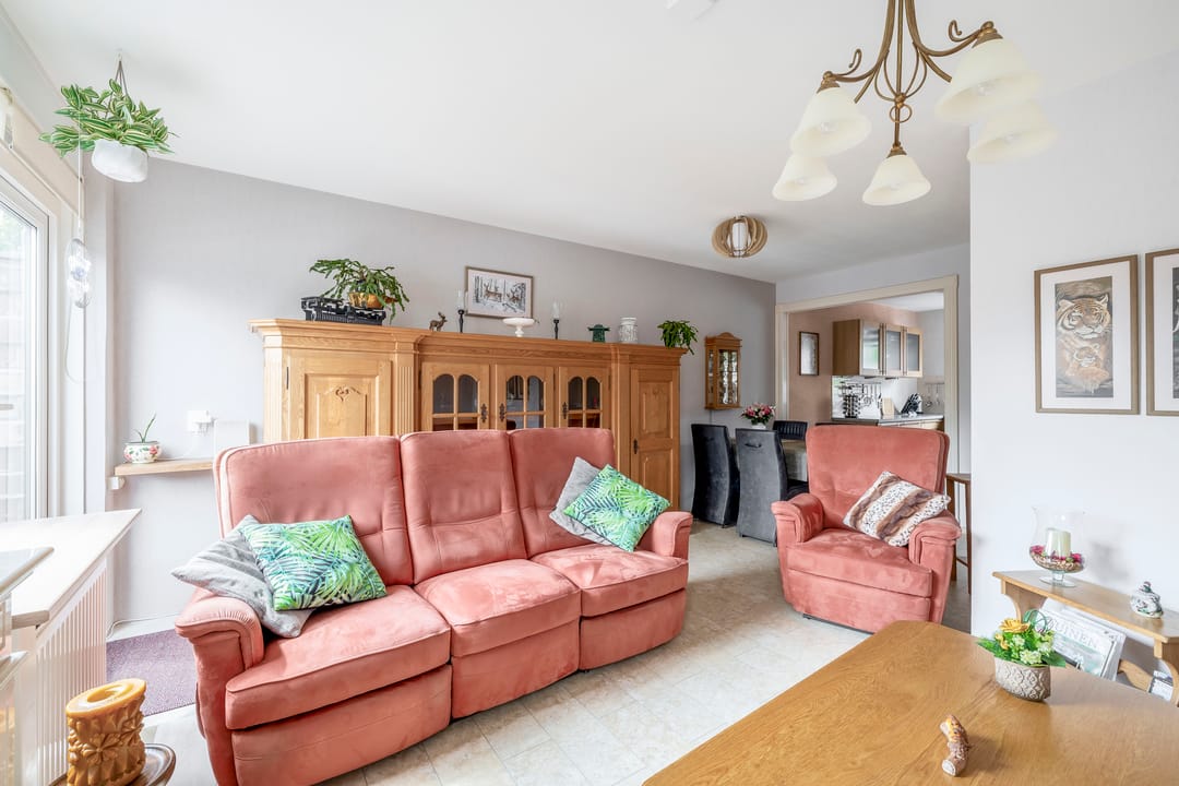 Foto 38 van Schrijnwerker 19