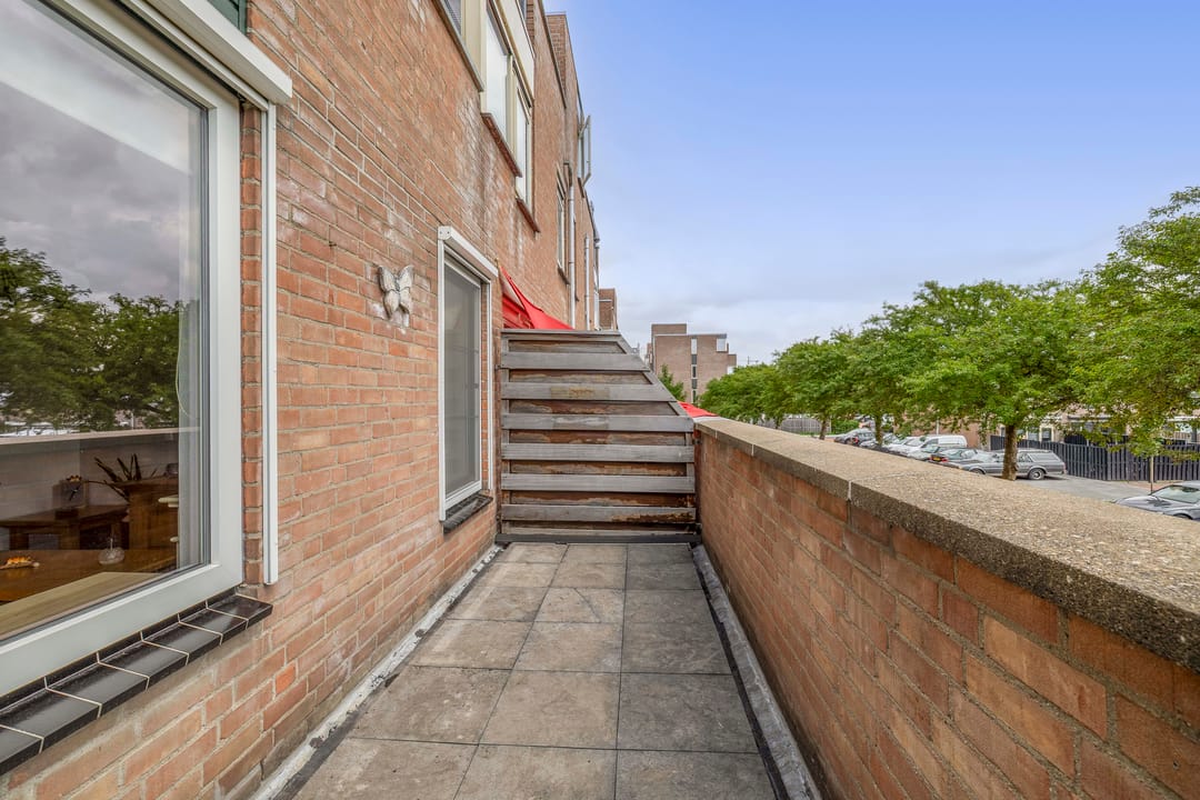 Foto 41 van Schrijnwerker 19