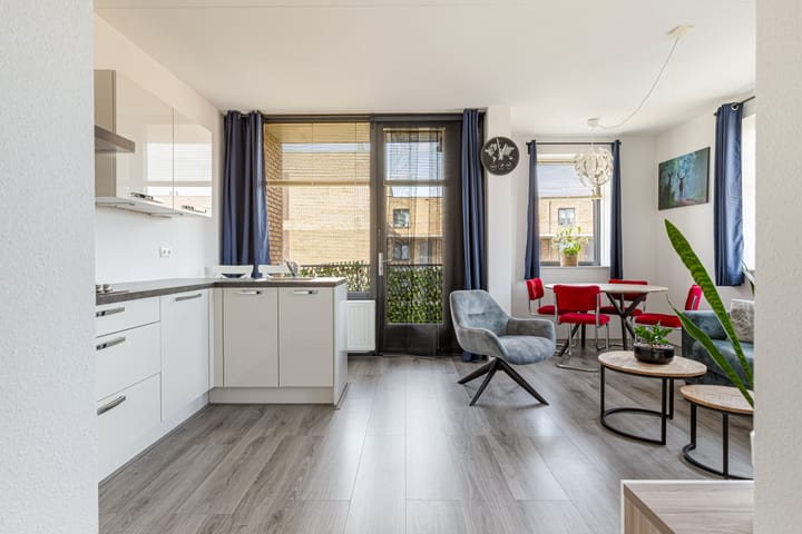 Foto 9 van Makassarhof 52