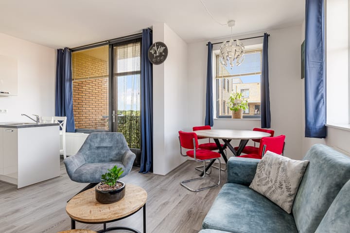 Foto 11 van Makassarhof 52