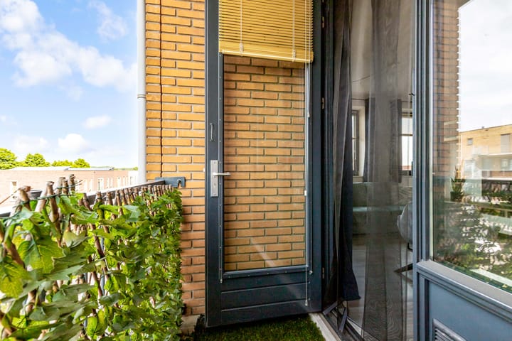 Foto 13 van Makassarhof 52