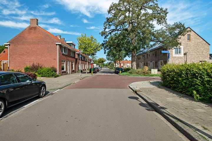 Foto 45 van Schietbaanweg 51