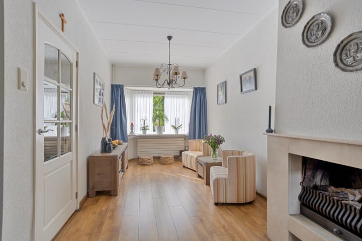 Foto 9 van Schoolstraat 43