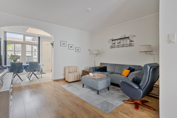 Foto 12 van Schoolstraat 43