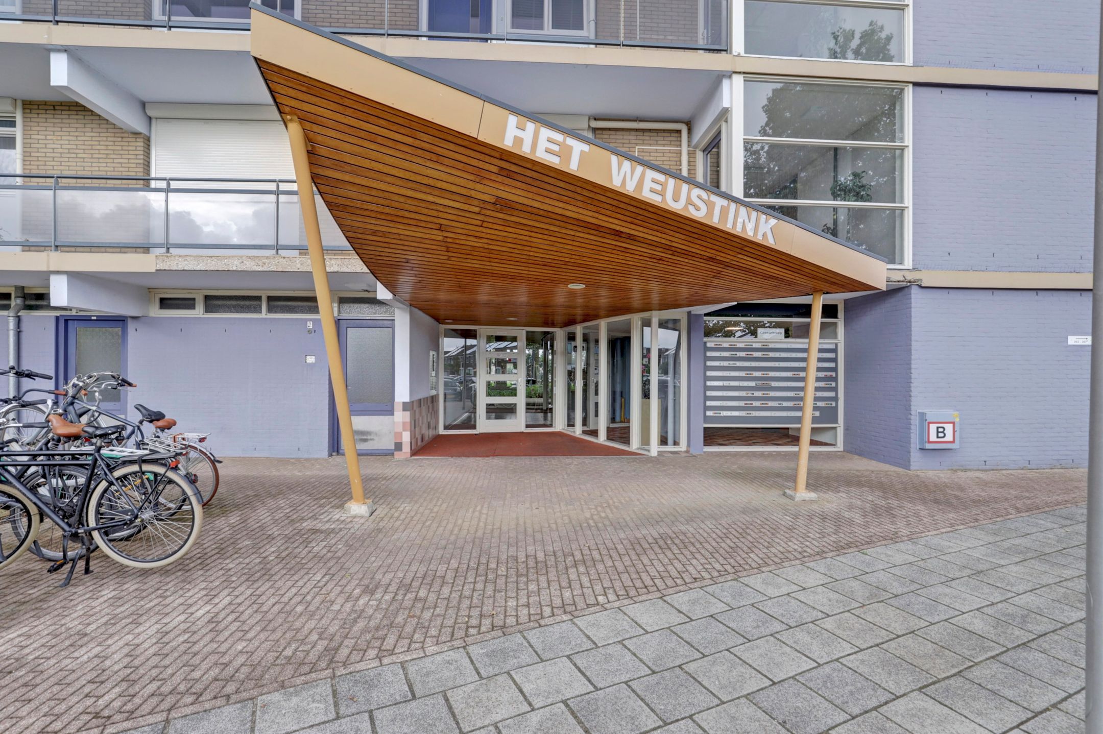 Photo 6 of Geessinkweg 295-A