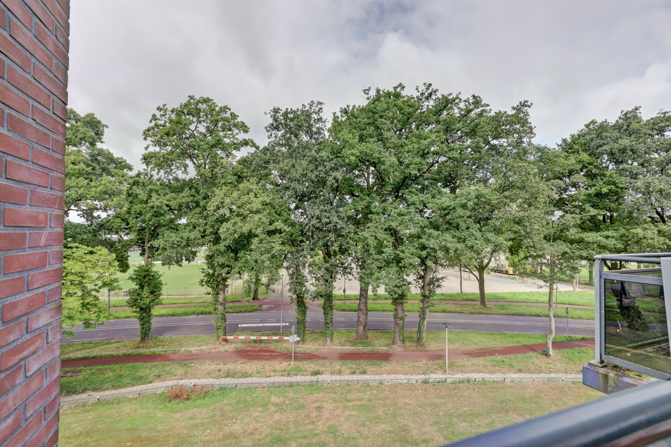 Photo 21 of Geessinkweg 295-A