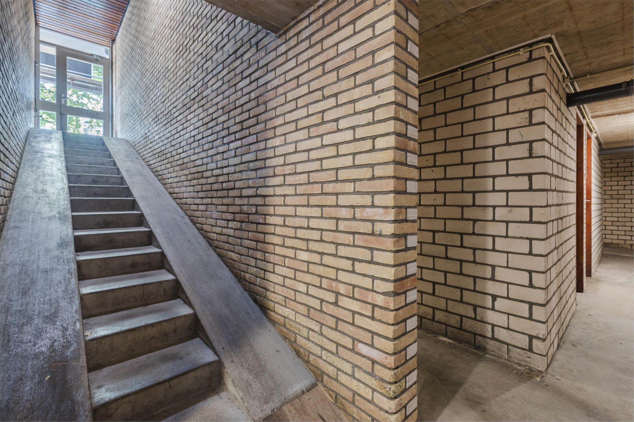 Foto 27 van Eemnesserweg 7-A20