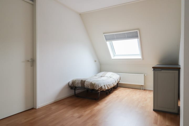 Photo 34 of Legebuorren 1