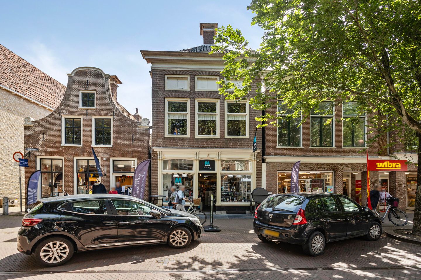 Bekijk foto 1 van Voorstraat 32