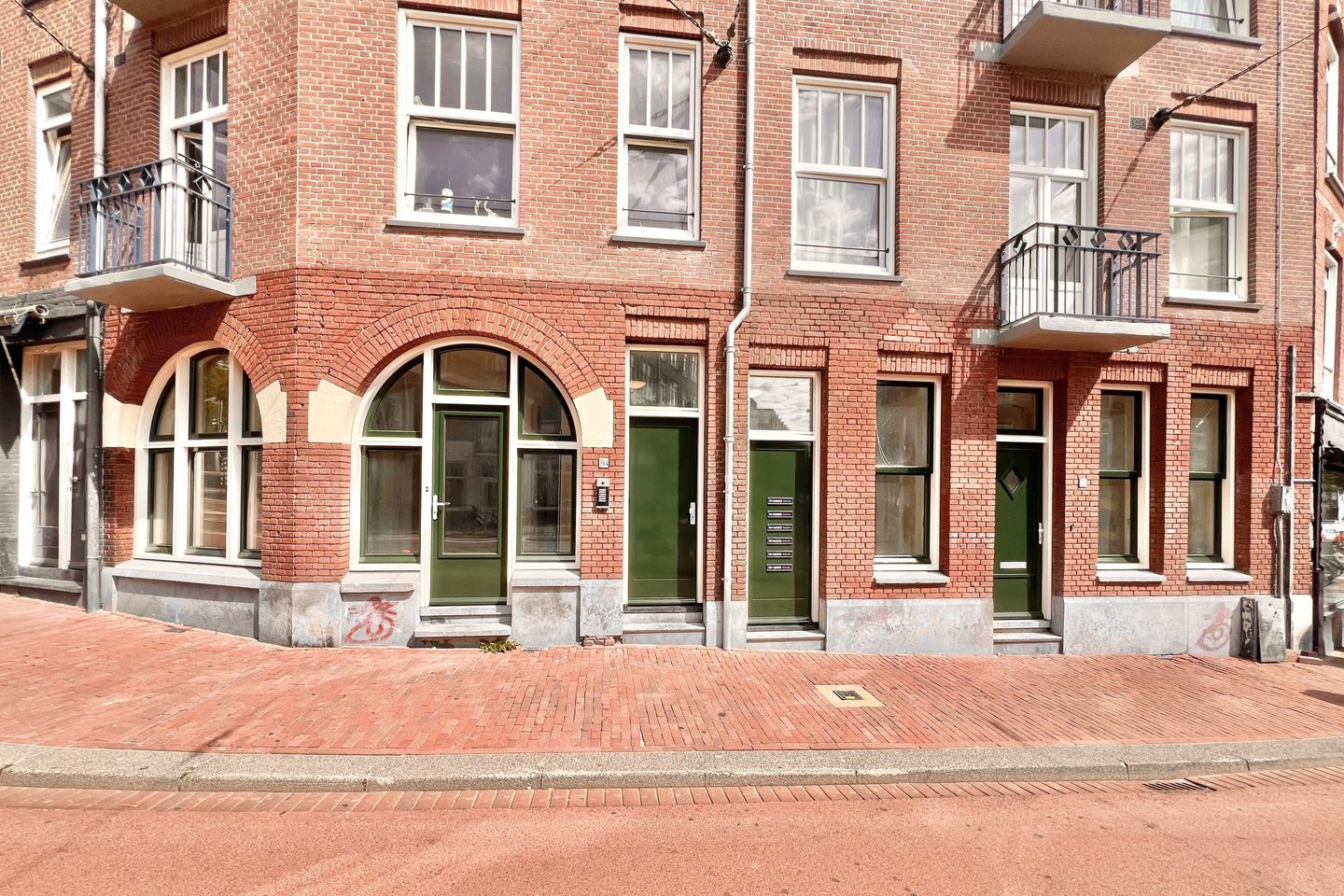View photo 1 of Kinkerstraat 382-H