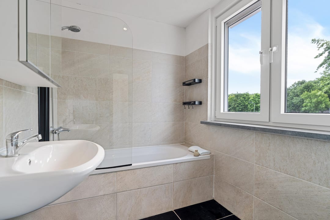 Photo 22 of Frans Halsstraat 65