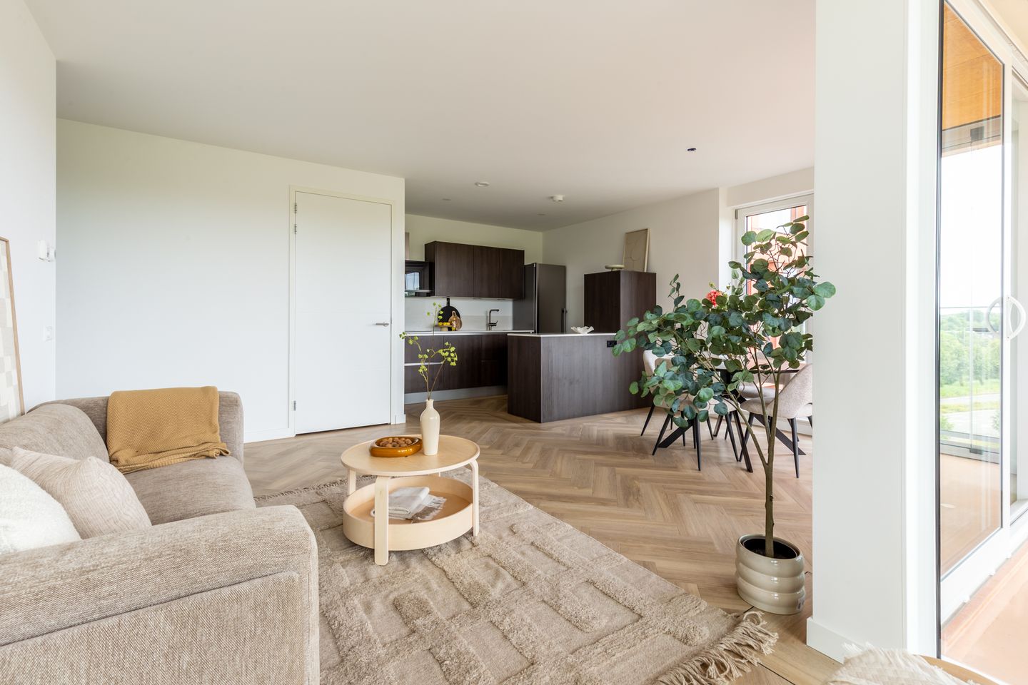 Photo 4 of Claus Sluterweg 273