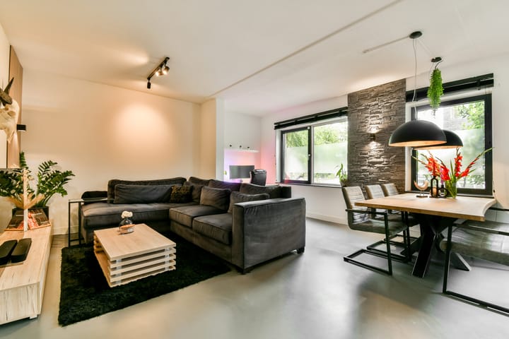 Foto 2 van Barkasstraat 9