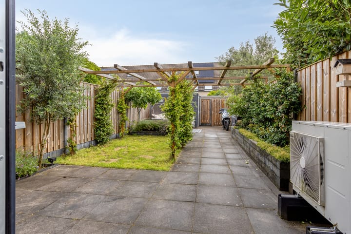 Foto 33 van D. Hudigstraat 54