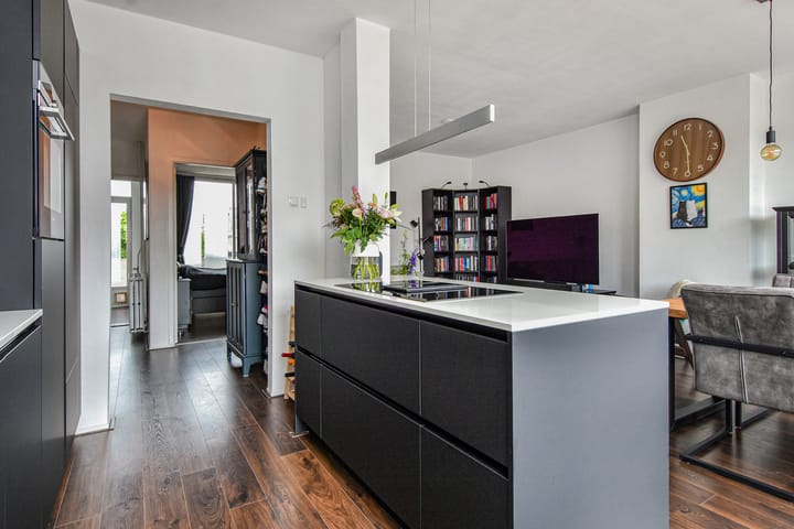 Foto 13 van Amandelstraat 63