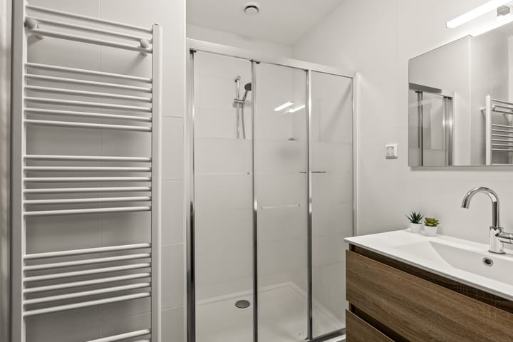 Foto 12 van Regenboog 25