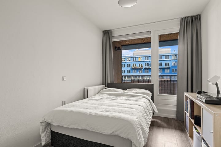 Foto 28 van Regenboog 25