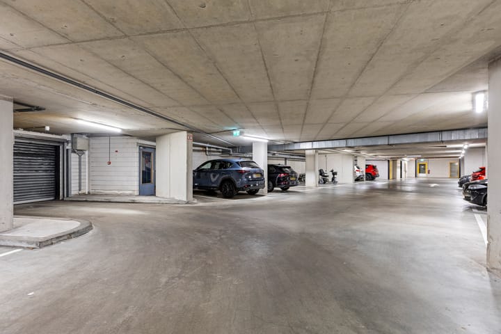 Foto 36 van Regenboog 25