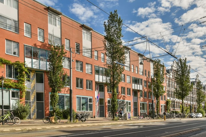 Foto 1 van Wijttenbachstraat 11-L