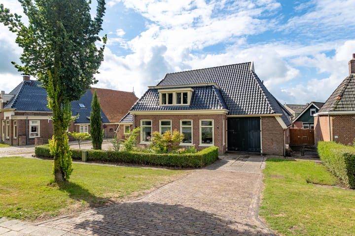 Photo 1 of Buorren 74