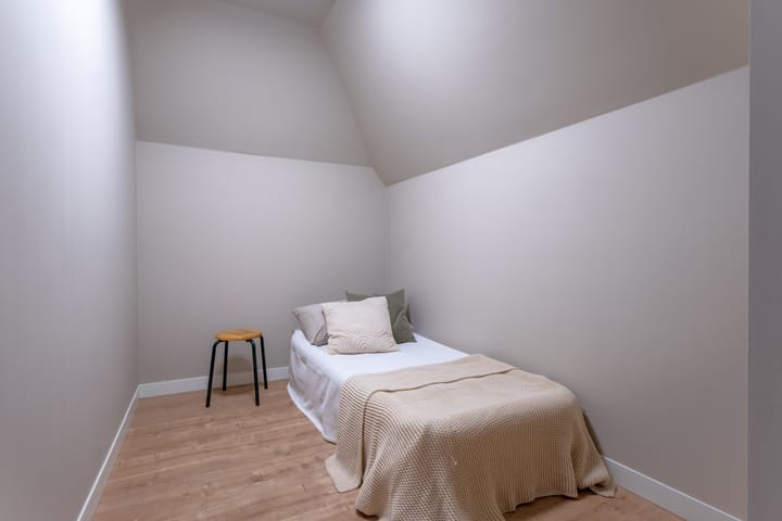 Photo 37 of Buorren 74