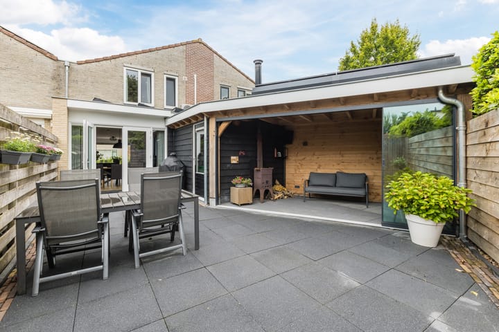 Foto 33 van Dokter Braunstraat 6