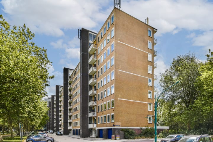 Foto 2 van Van Nijenrodeweg 743