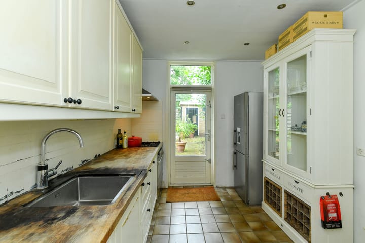 Foto 13 van Van Goghstraat 4