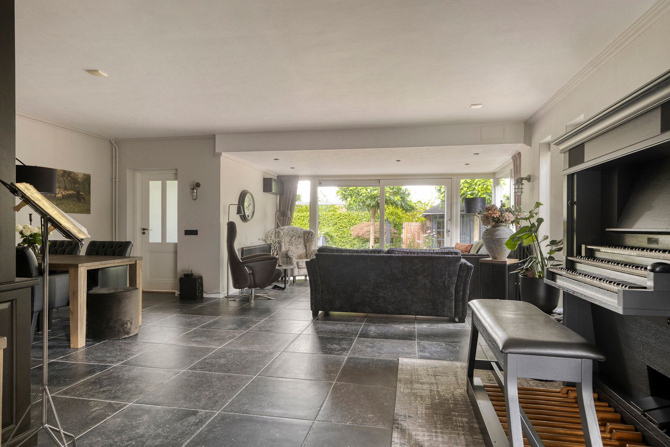 Foto 12 van Ferdinand Bolstraat 24