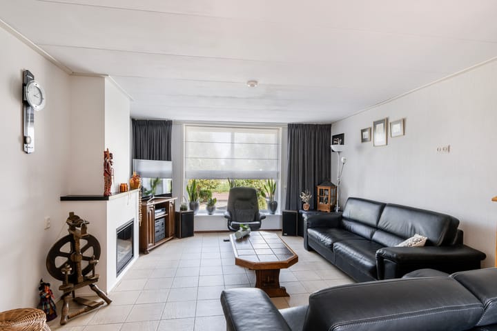 Foto 3 van Dorpsweg 43