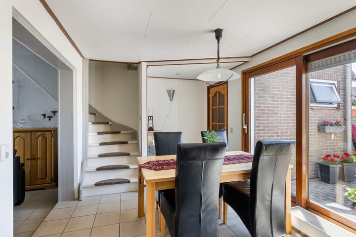 Photo 15 of Dorpsweg 43