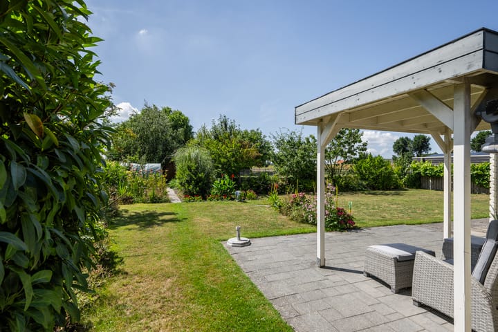 Photo 36 of Dorpsweg 43