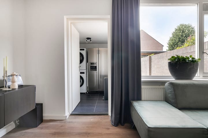 Foto 11 van Carel van Manderdreef 6