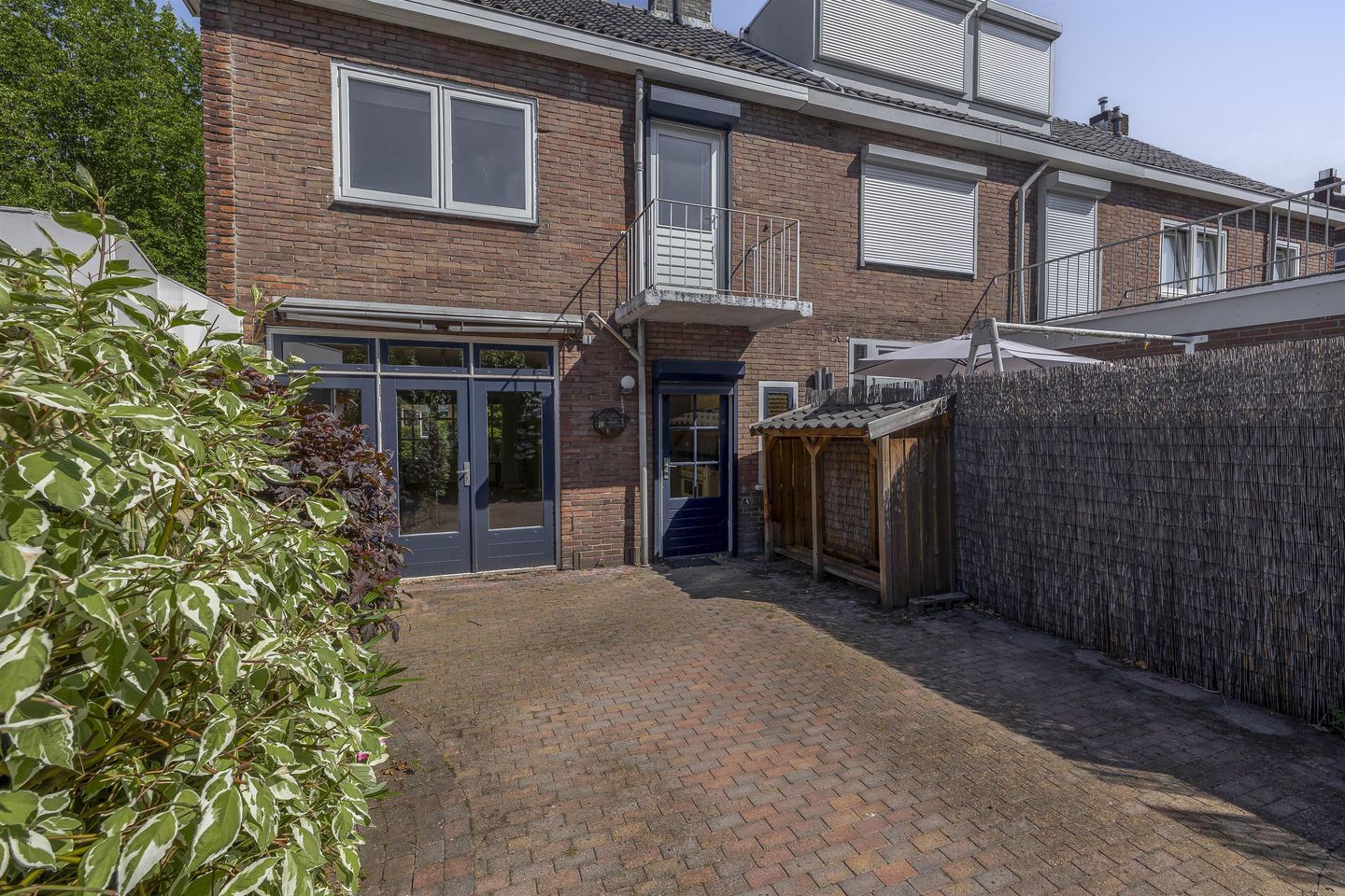 Photo 34 of Kwaadeindstraat 146