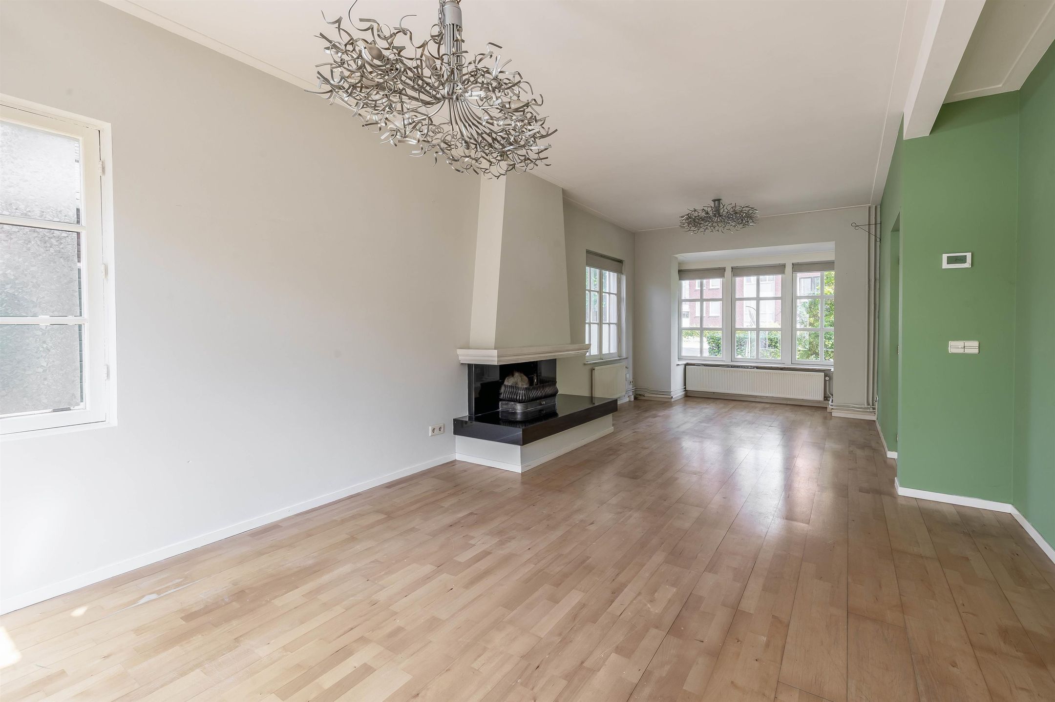 Photo 9 of Kwaadeindstraat 146