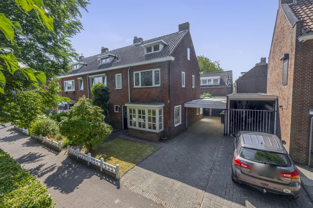 Photo 37 of Kwaadeindstraat 146