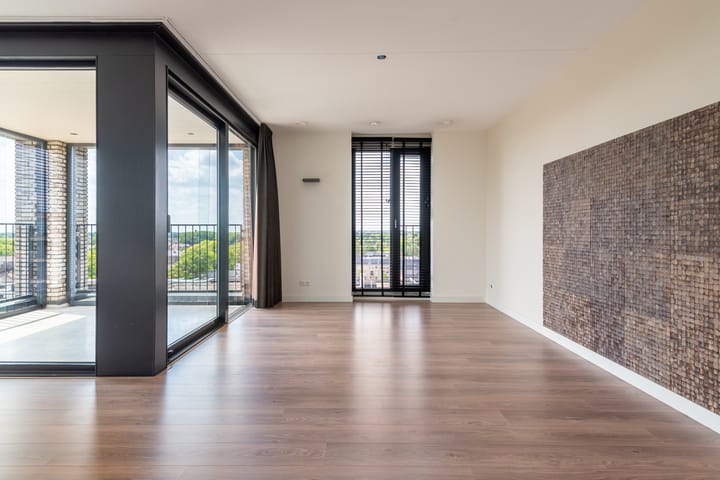 Foto 2 van Dr. Struyckenplein 106