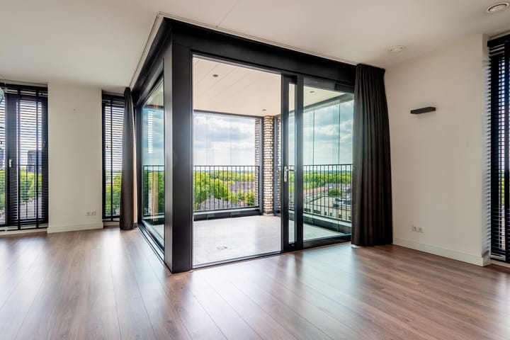 Photo 17 of Dr. Struyckenplein 106