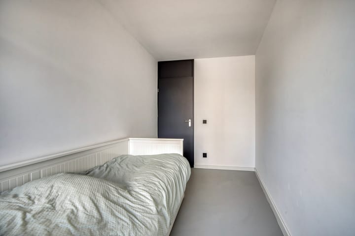 Photo 18 of Zuidplein 454