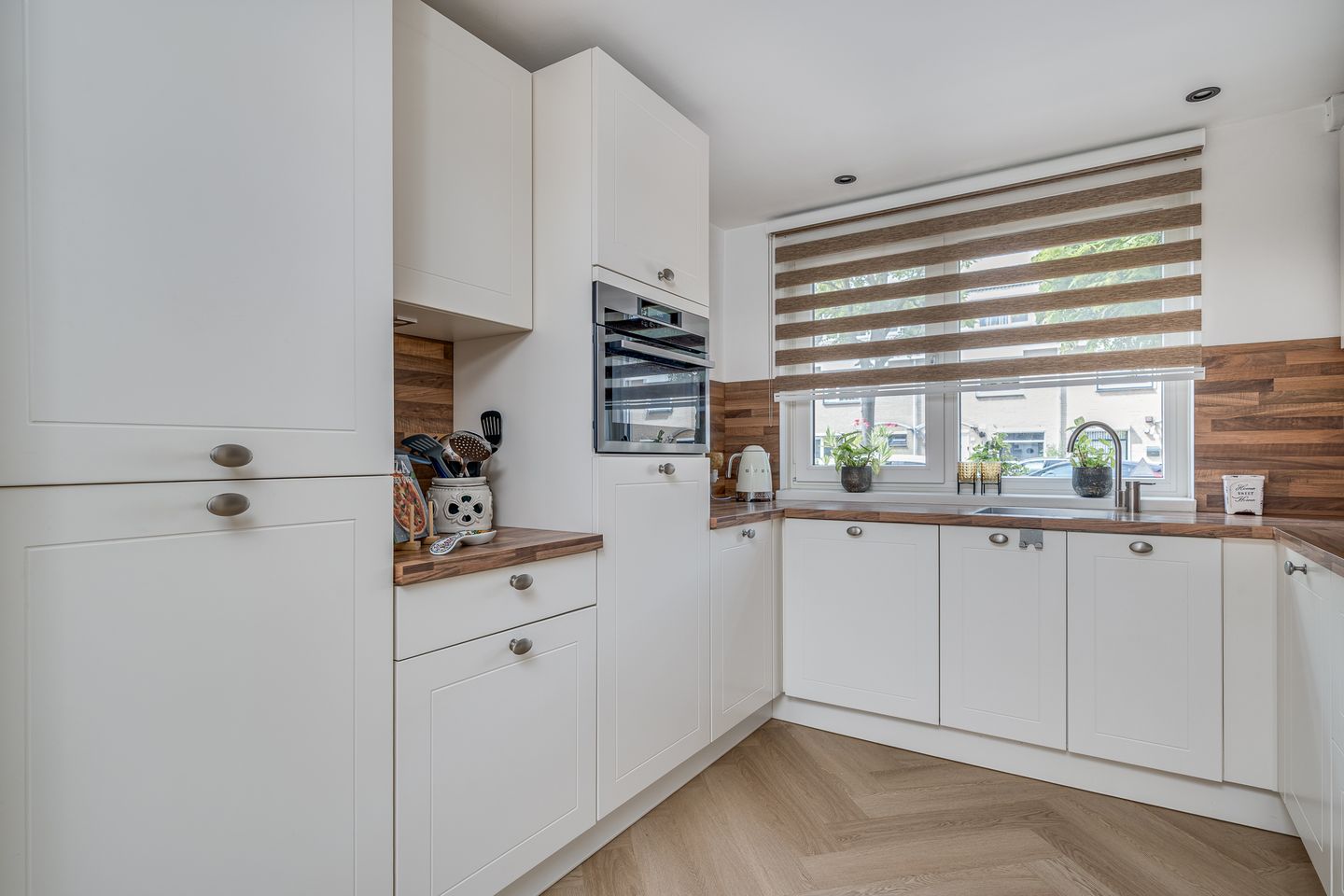 Foto 19 van Basrastraat 36