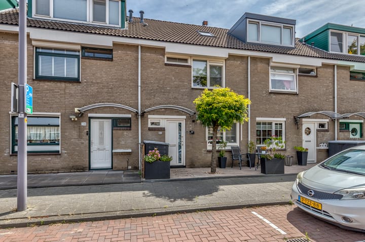 Foto 28 van Basrastraat 36