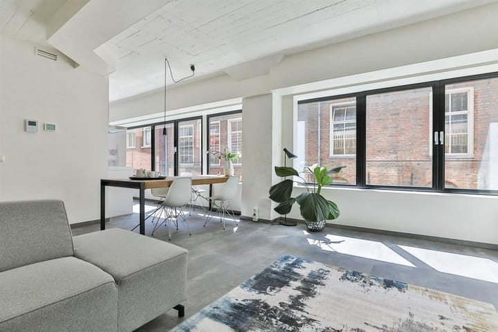 Photo 3 of Weeshuisgang 2-5