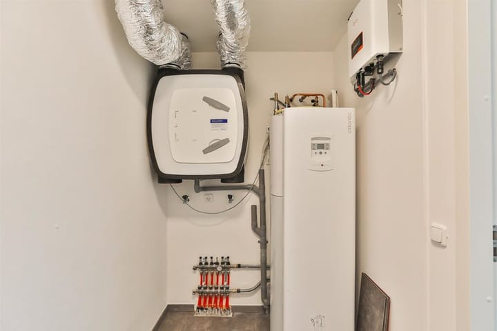 Photo 22 of Weeshuisgang 2-5