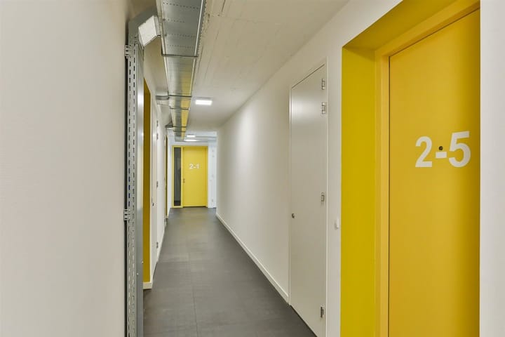 Photo 25 of Weeshuisgang 2-5