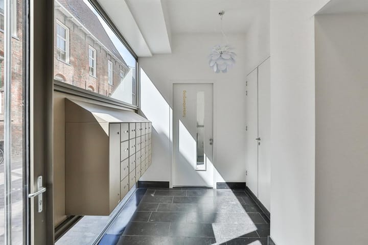 Photo 28 of Weeshuisgang 2-5